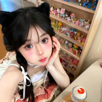 一脚踏上南天门，对面跪的全是神